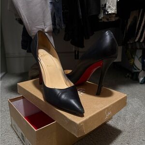 Christian Louboutin APOSTROPHY PUMP 100 NAPPA